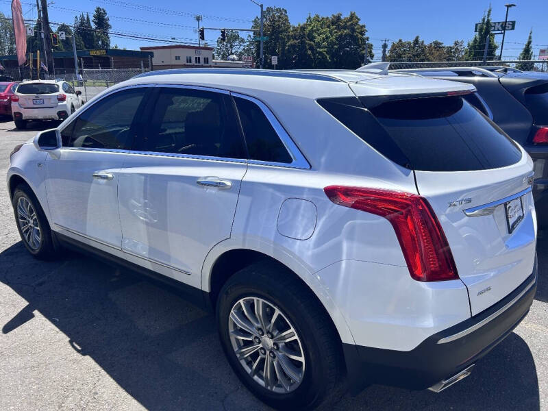 2017 Cadillac XT5 Luxury