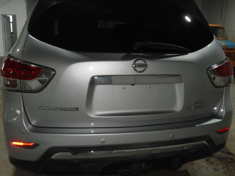 2014 Nissan Pathfinder Platinum