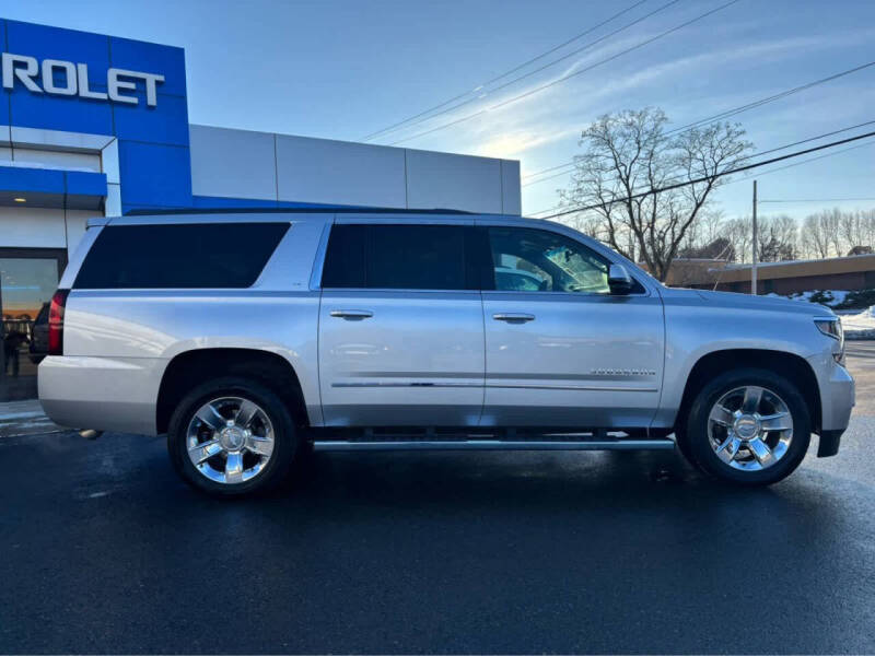 2017 Chevrolet Suburban LT