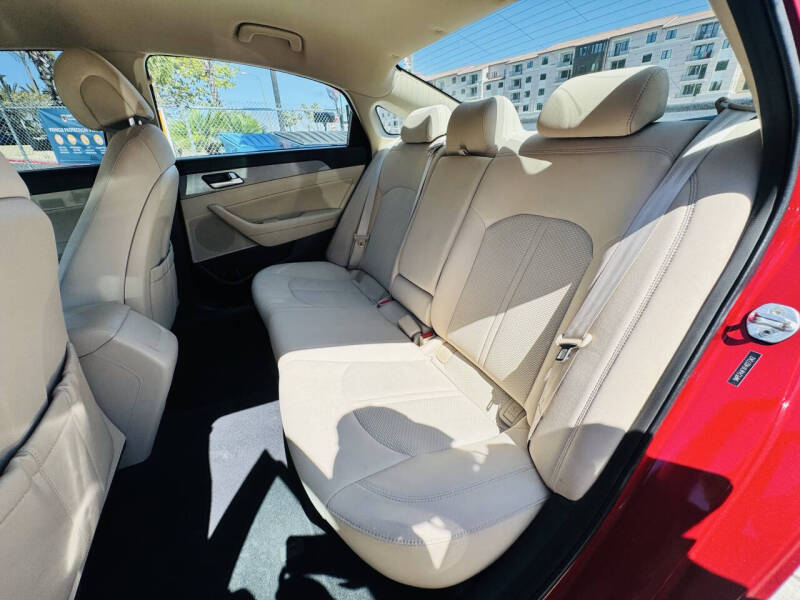 2015 Hyundai Sonata SE
