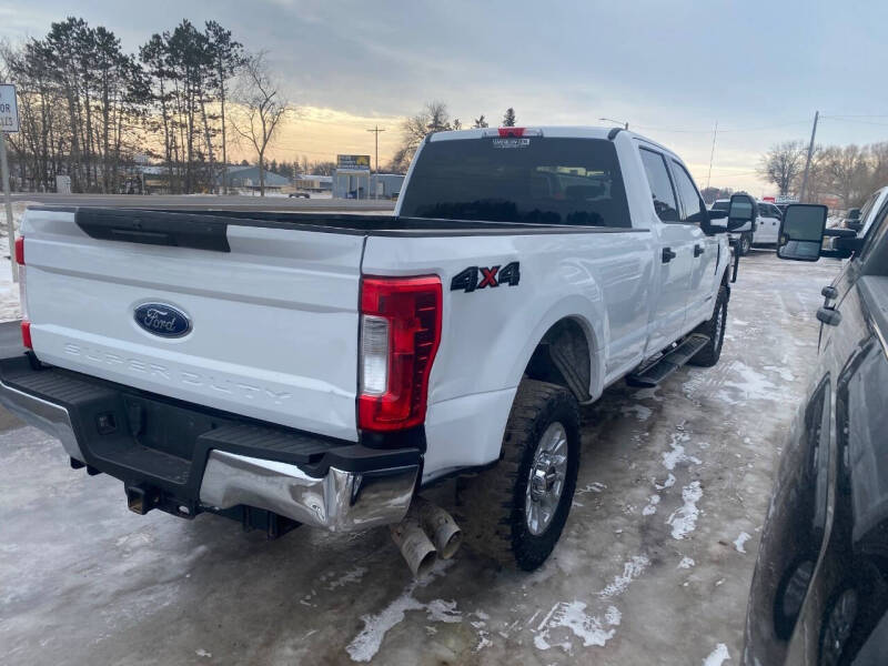 2017 Ford F-250 Super Duty XLT