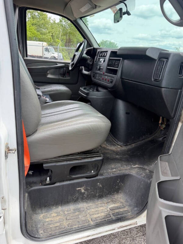 2014 Chevrolet Express 2500