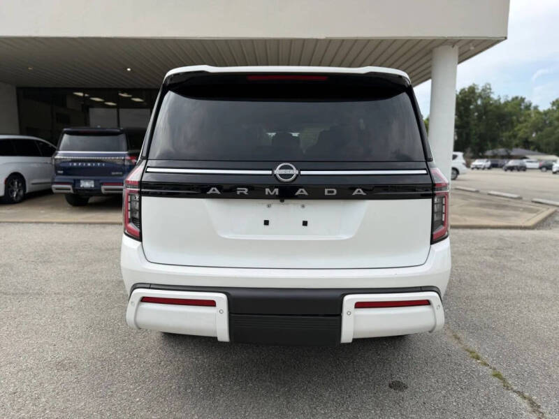2025 Nissan Armada SV