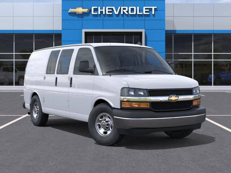 2025 Chevrolet Express 2500