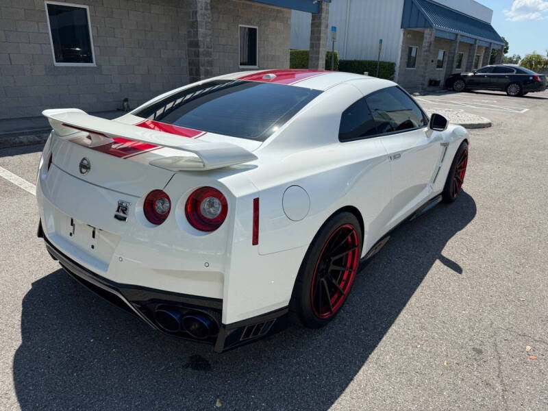 2020 Nissan GT-R Premium