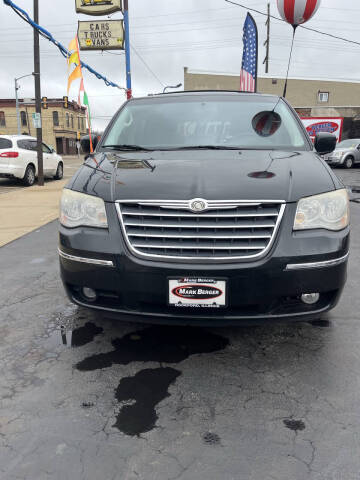 2010 Chrysler Town and Country Touring