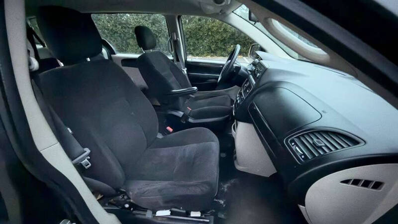 2015 Dodge Grand Caravan SE