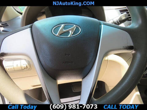 2012 Hyundai Accent GLS