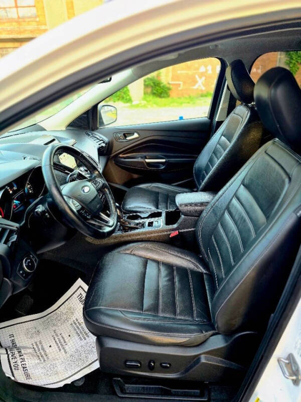 2018 Ford Escape Titanium