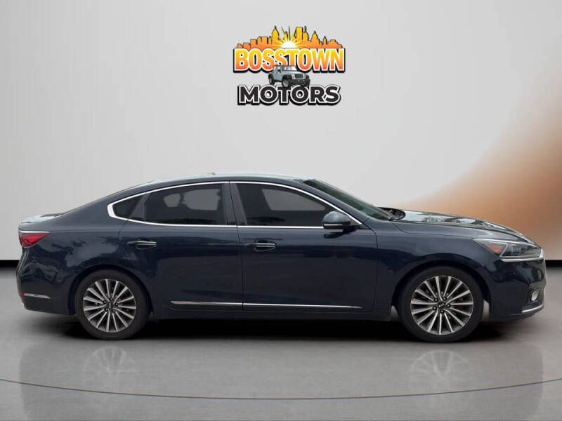 2017 Kia Cadenza Premium