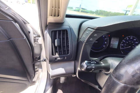 2015 Infiniti Q40