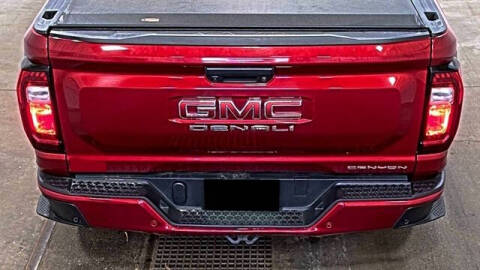 2024 GMC Canyon Denali