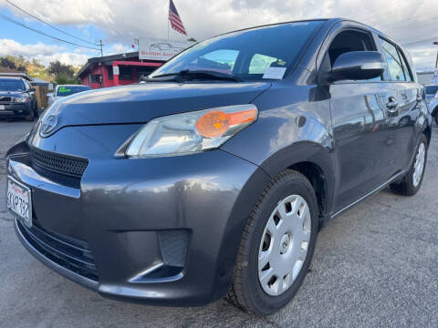 2010 Scion xD