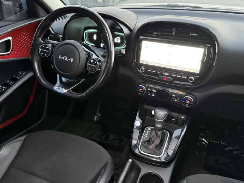 2023 Kia Soul GT-Line