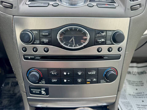 2011 Infiniti G37 Sedan x