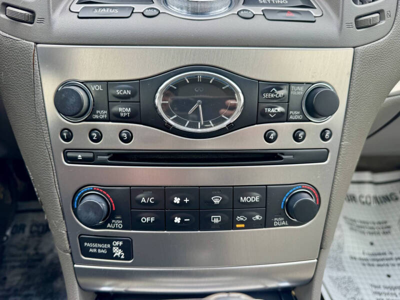 2011 Infiniti G37 Sedan x