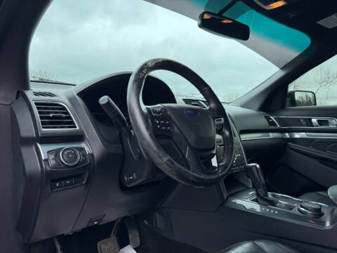 2016 Ford Explorer Sport