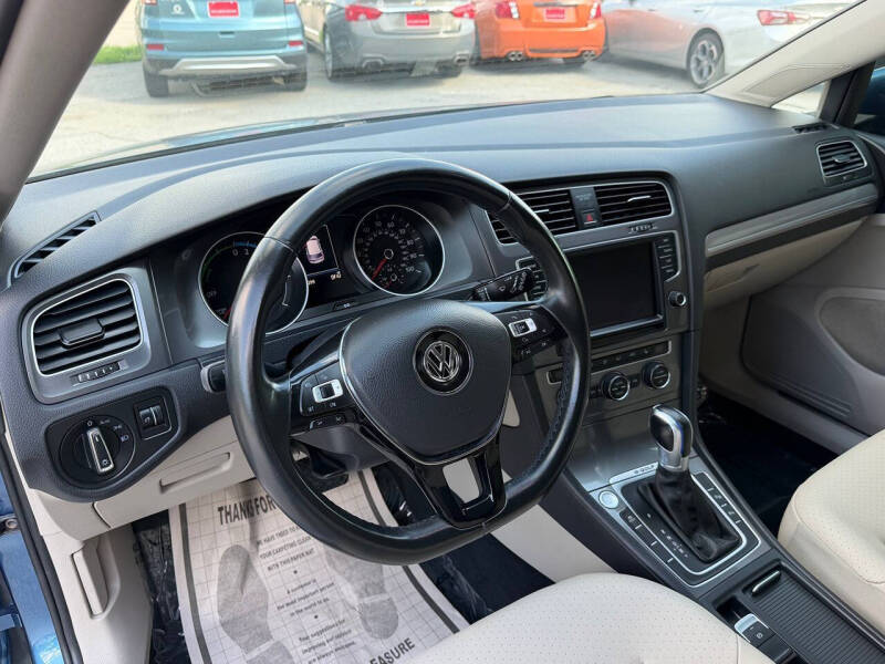 2016 Volkswagen e-Golf SEL Premium