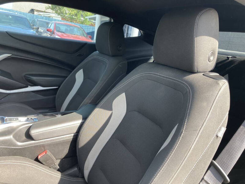 2021 Chevrolet Camaro LS