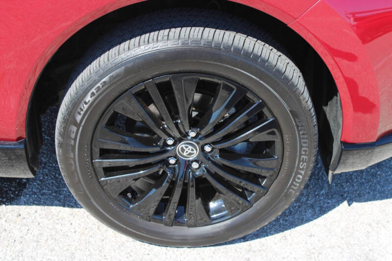 2023 Toyota Venza Nightshade Edition