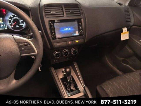 2025 Mitsubishi Outlander Sport ES