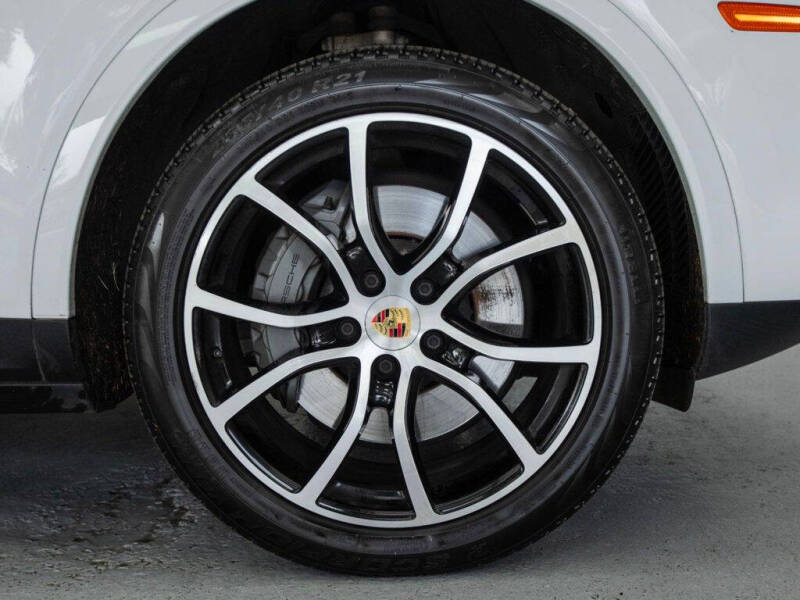 2020 Porsche Cayenne S