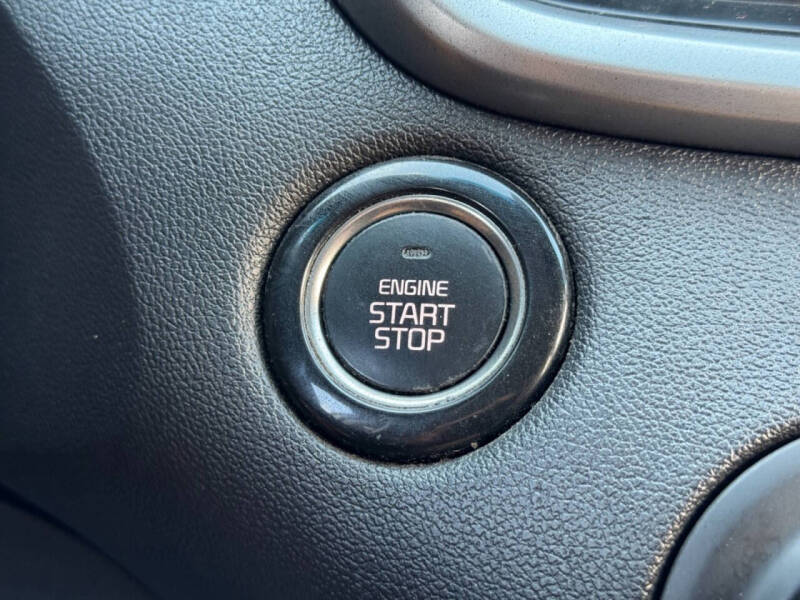 2020 Kia Sorento S V6