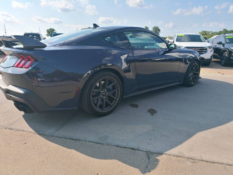 2025 Ford Mustang Dark Horse