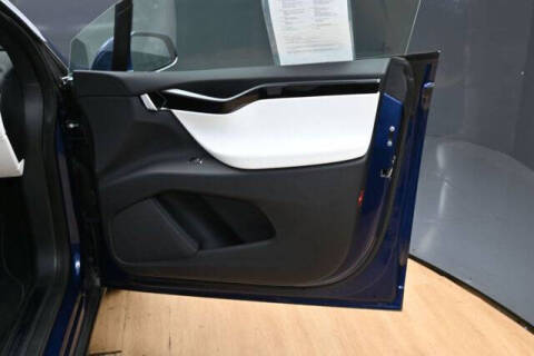 2020 Tesla Model X Long Range