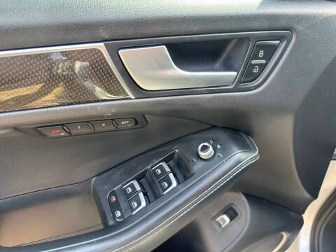 2014 Audi SQ5 3.0T quattro Prestige