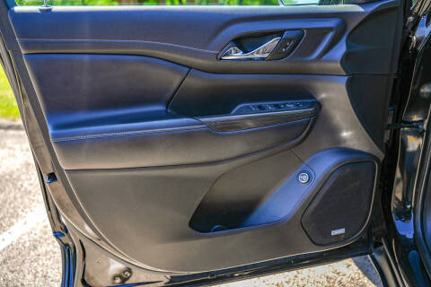 2021 GMC Acadia SLT