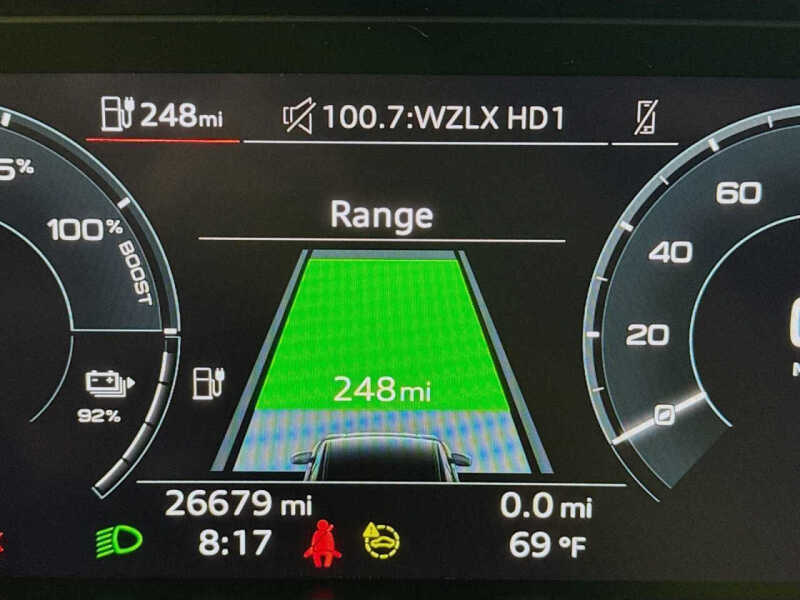 2022 Audi Q4 e-tron quattro Premium 50