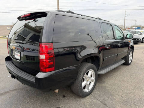 2013 Chevrolet Suburban LT