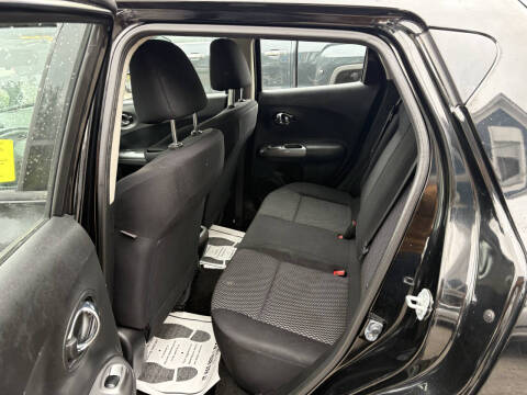 2015 Nissan JUKE S