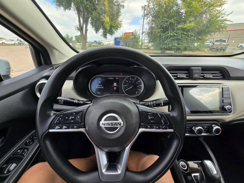 2020 Nissan Versa SV