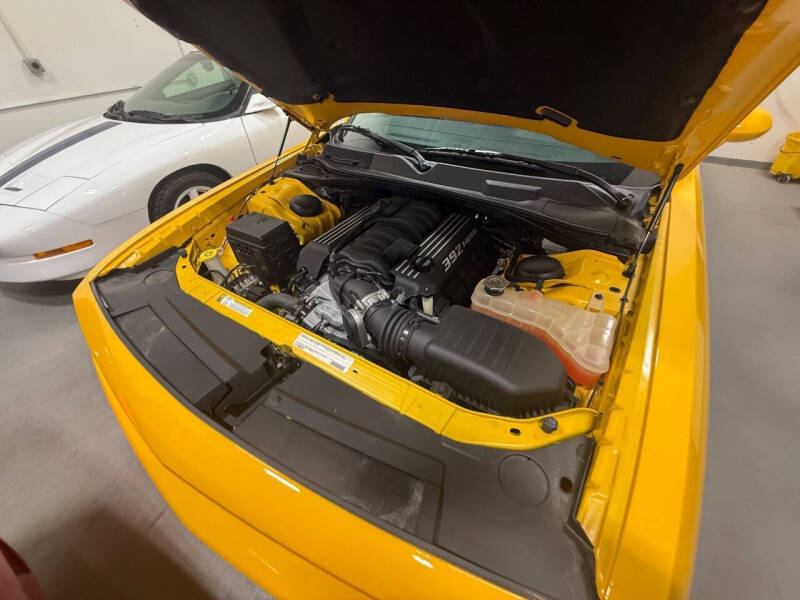 2012 Dodge Challenger SRT8 Yellow Jacket