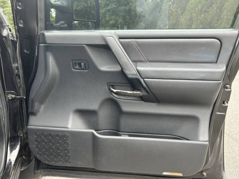 2009 Nissan Titan PRO-4X FFV