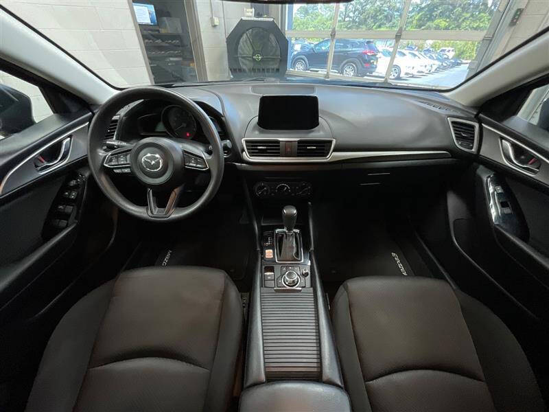2018 Mazda MAZDA3 Sport
