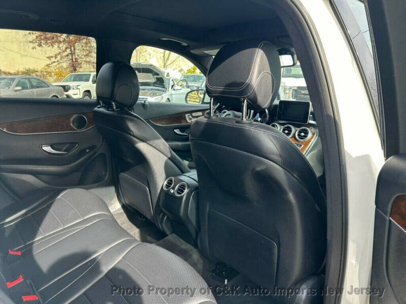 2017 Mercedes-Benz GLC GLC 300 4MATIC