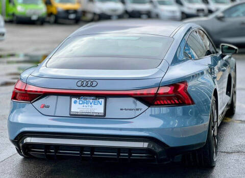 2022 Audi RS e-tron GT quattro