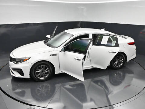 2020 Kia Optima LX