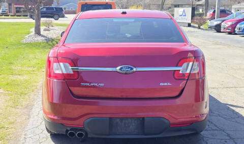 2011 Ford Taurus SEL