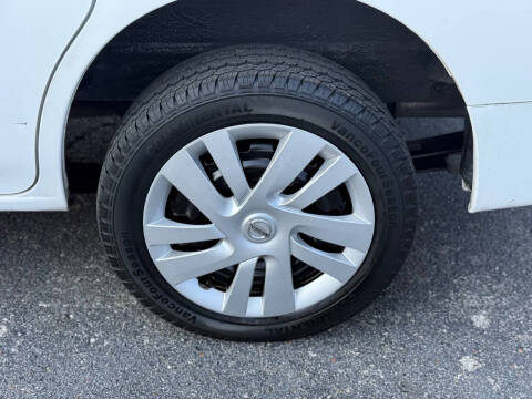 2020 Nissan NV200 SV