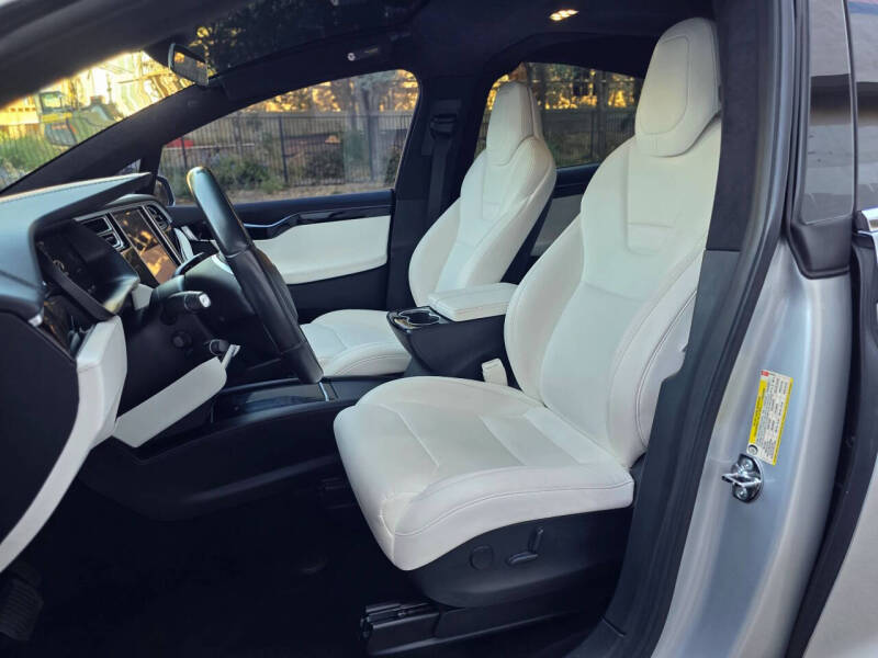 2017 Tesla Model X