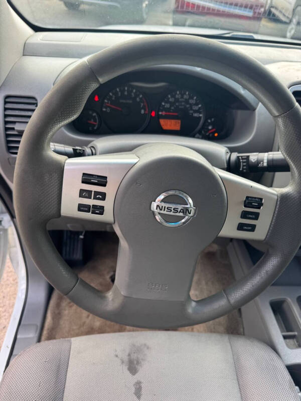2017 Nissan Frontier S