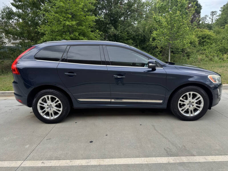 2015 Volvo XC60 T5 Drive-E Platinum