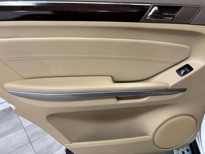 2012 Mercedes-Benz GL-Class GL 350 BlueTEC