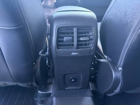 2023 Ford Escape ST-Line Elite