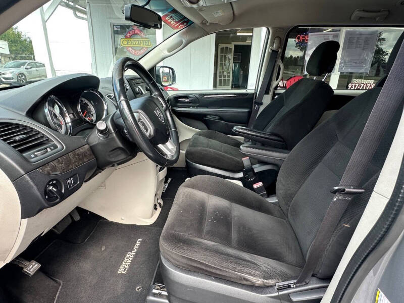 2015 Dodge Grand Caravan SE