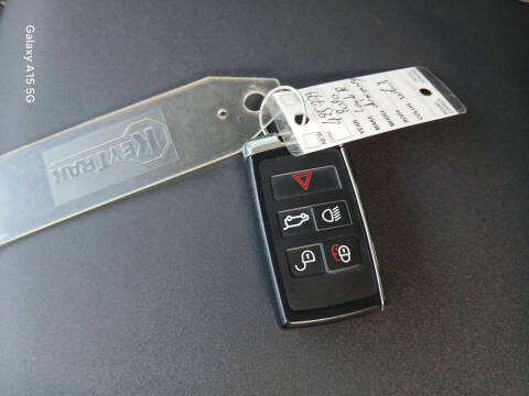 2020 Land Rover Discovery SE